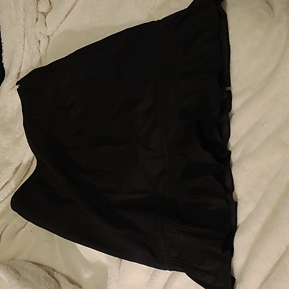 3/$15🚨WAS $89. ANN TAYLOR black skirt size 8